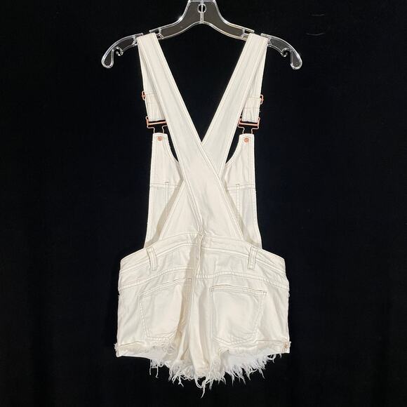 Free People Summer Babe Denim Shortalls White Distressed Frayed 26 XS - Picture 5 of 5